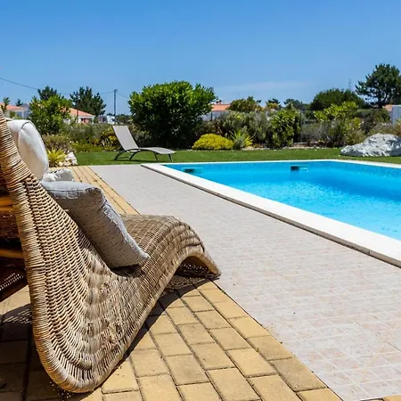 A Good Place Portugal Villa *
